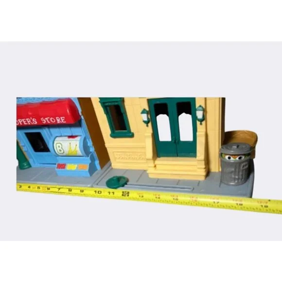 Sesame Street Mr. Hooper's Store 123 Neighborhood House Playset Hasbro 2010 - Picture 9 of 16